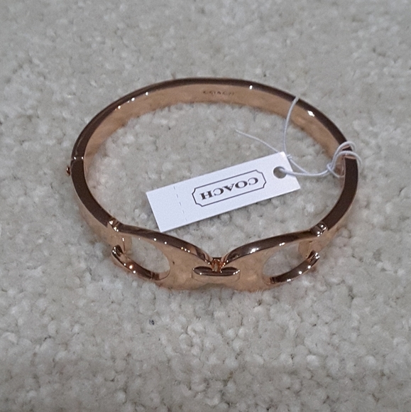 Coach Bangle Bracelet Double Linked Signature C Rose Gold Plated Push Latch NWT - Picture 3 of 7